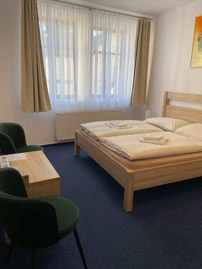 Hotel U Mesta Prahy Náchod Eksteriør bilde